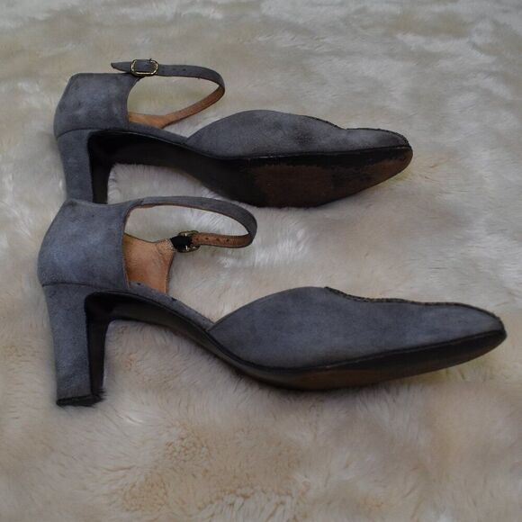 Salvatore Ferragamo VTG Gray Suede Leather Heels Sz 8.5 Block Ankle Strap - Picture 3 of 14